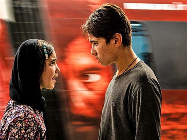 «خورشید» در اکران آنلاین بالغ بر ۲.۵ میلیارد تومان فروخت