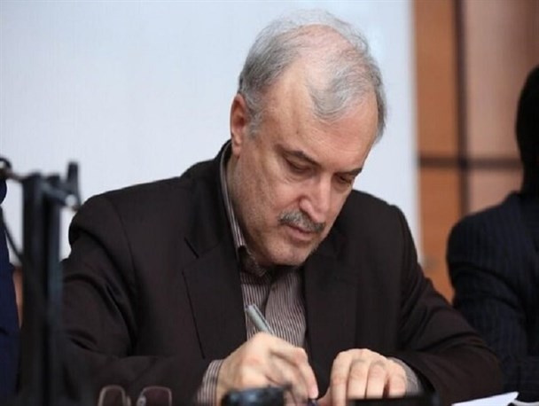 نمکی، دستور  واکسیناسیون هنرمندان را صادر کرد