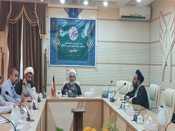 حضور ۵۰۰ دانشجوی کرمانی در طرح «حامیم»/ آموزش حلقه‌های میانی برای جهاد تبیین