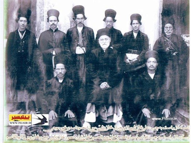 عکس/ مجمع خوانین دشتی در 100 سال قبل