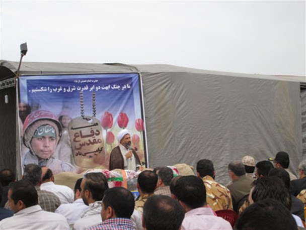 کلاس ایثار دانشگاه دفاع مقدس، نوجوان ۱۳ را رهبر انقلاب کرد