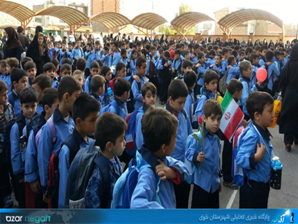 حضور والدین پر رنگتر از حضور دانش آموزان بود