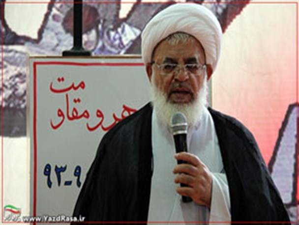 دانش آموزان در مسیر علم، دینشان را تقویت کنند/ معلمین پرچمدار اصلاح جامعه در تربیت نسلی خداجو