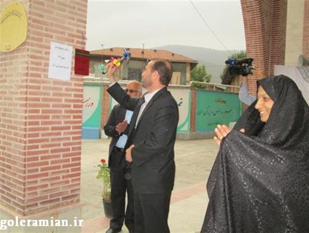 نواختن زنگ و برپایی جشن شکوفه ها در مدارس شهرستان رامیان+تصاویر