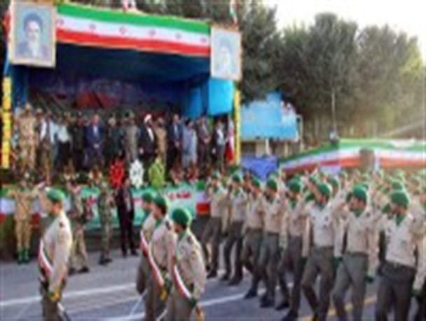 عمل به فرامین رهبری برای عبور از جنگ اقتصادی و فرهنگی ضروری است