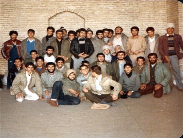 تصاویر کمتر دیده شده از شهدا و رزمندگان مسجدسلیمان در دوران هشت سال دفاع مقدس