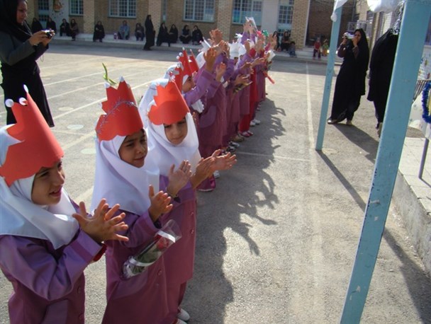 ۳۵هزار کلاس اولی در هرمزگان سال تحصیلی را آغازکردند