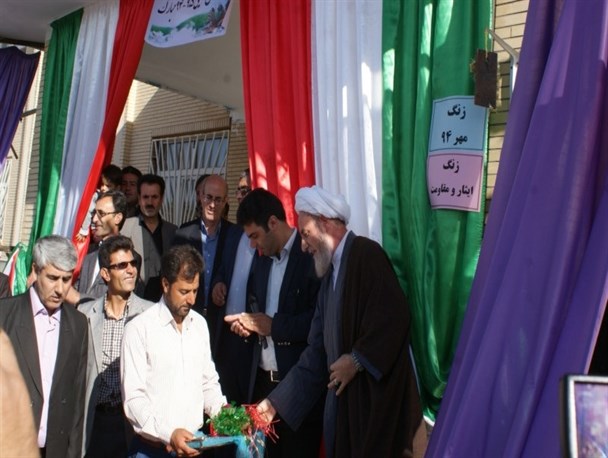 زنگ بازگشایی مدارس و زنگ مقاومت در مدارس شهرستان هریس طنین انداز شد