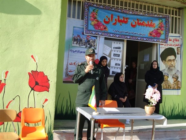 وظیفه دانش آموزان تلاش و مجاهدت در جبهه علمی است