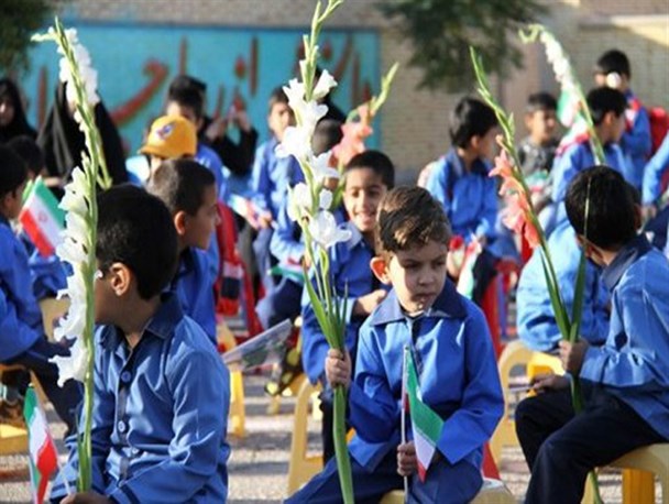 خداحافظی بی سر و صدا با مدارس دولتی