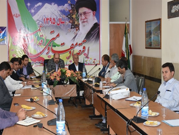 هیچ دانش آموزی در اسلام آبادغرب نباید دغدغه لوازم التحریر و امکانات آموزشی داشته باشد