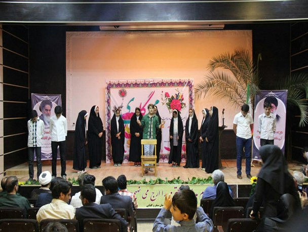 مراسم جشن "یک سبد گل محمدی" در شهرستان سنقروکلیایی برگزار شد