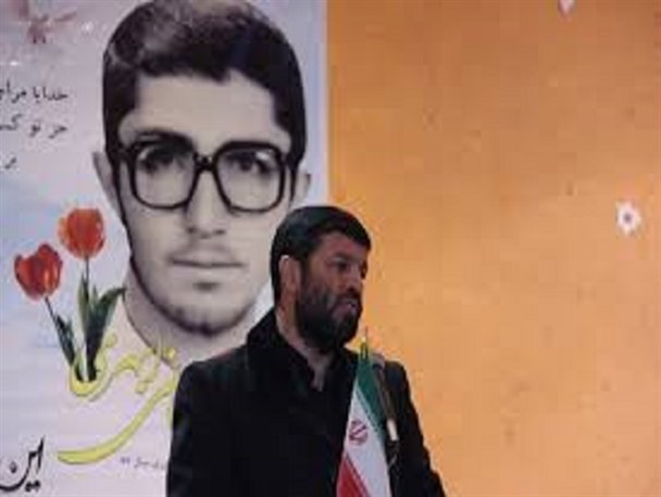 مهمترین کار بانوان در هشت سال دفاع مقدس پشتیبانی روحی و روانی از رزمندگان بود/ زنان ما چون زنان کوفه پاگیر مردانشان نشدند