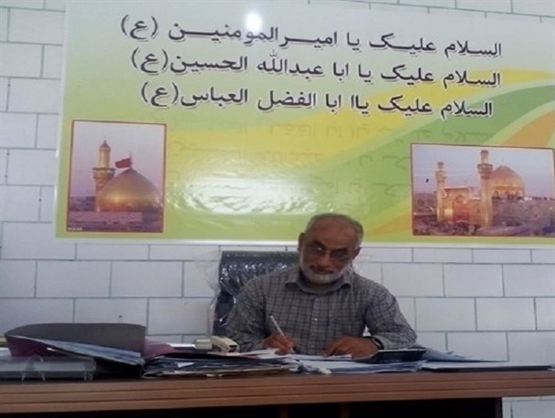 تنها راه نجات ما از شر شیاطین داخلی و خارجی اطاعت بی چون و چرا از امام خامنه ای است
