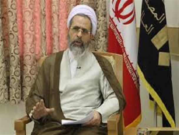 مبانی دینی و فلسفی جهاد و شهادت گسترش پیدا کند/ فرهنگ جهاد و شهادت سبب بقای نظام اسلامی است