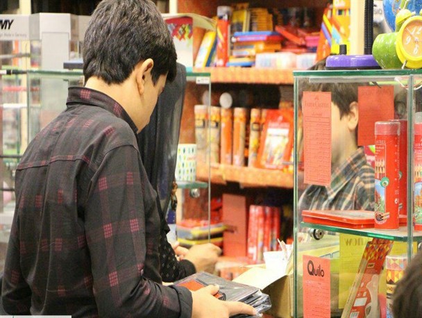 ماه مهر و بازار داغ لوازم التحریر کاشان + تصاویر
