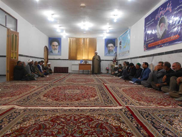 دیدار مسئولان ادارات و نهادها با امام جمعه سرایان