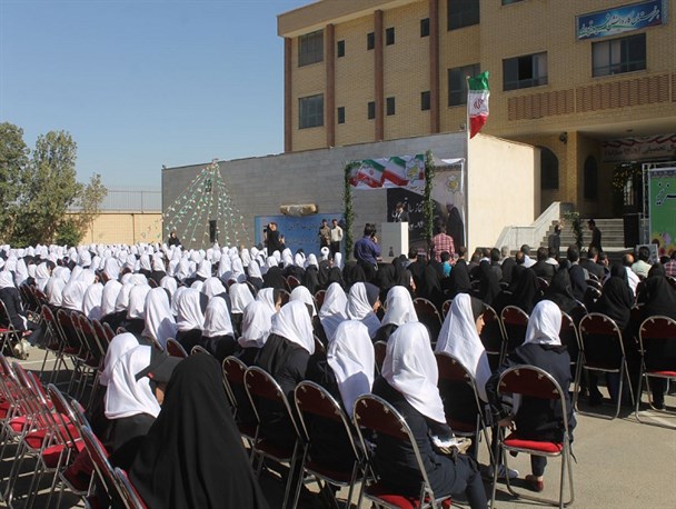 روز آغازین سال تحصیلی جدید در بهارستان به روایت تصویر