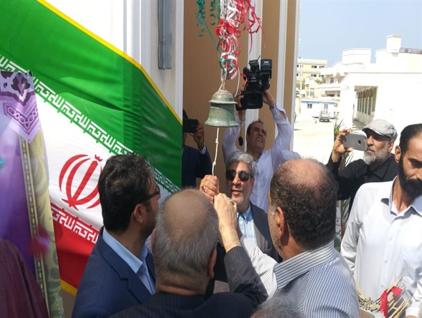 اقتدار،خودکفایی و استقلال کشور از جاده علم مهیا می شود