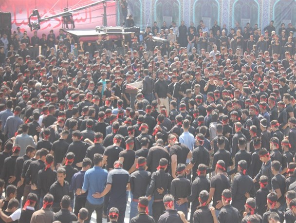 مراسم تاسوعای حسینی حاجی آباد از شبکه های ملی پخش شد
