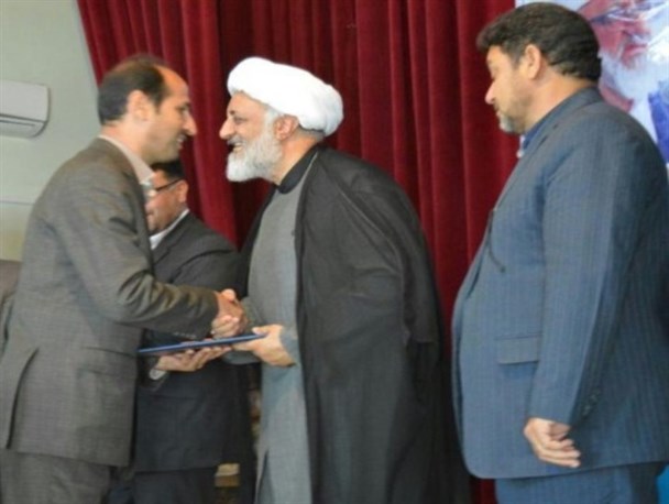 آئین تجلیل از امام جمعه سابق قائیمه برگزار شد