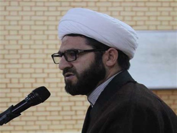 شعار های استکبار ستیزی امروز بیش از هر زمان دیگری پر رنگ تر است