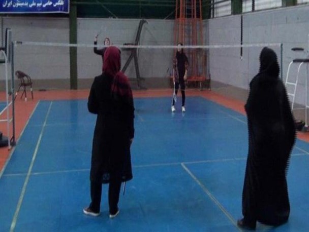 شهروندان کامیارانی بدمینتون خانوادگی را تجربه کردند