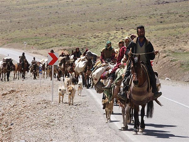 مشکل ورود زودهنگام عشایر به مراوه تپه حل شد