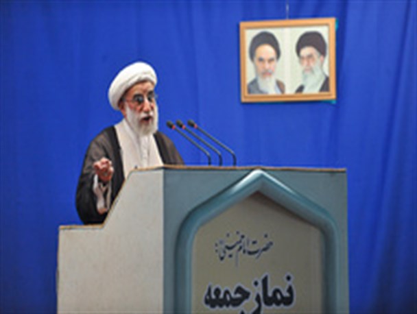 سران فتنه به خاطر رافت اسلامی اعدام نشدند/ انتقاد از برخی عزل و نصب‌های دولتی