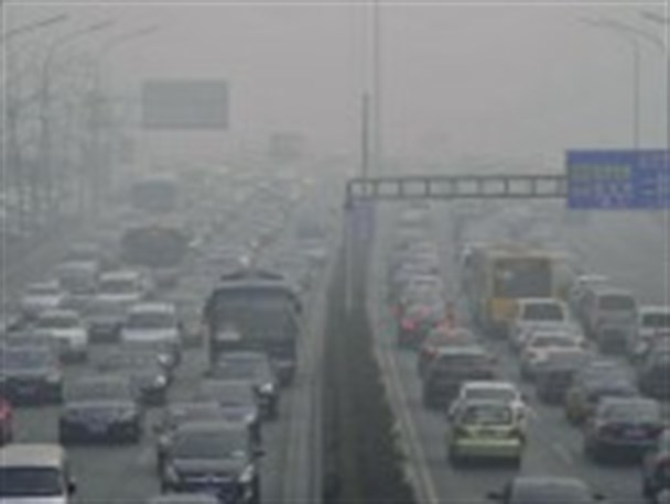 چتر آلودگی بر سر اصفهان سنگینی می کند