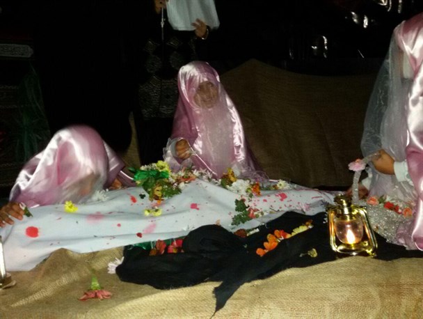 سوگواره نمایشی نیلوفرخرابه نشین در ساوجبلاغ برگزار شد+تصاویر