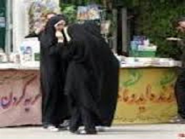 48 درصد از جمعیت روانسر را بانوان تشکیل می دهند/ بهره گیری از توانمندیهای شهرستان برای اشتغال زنان