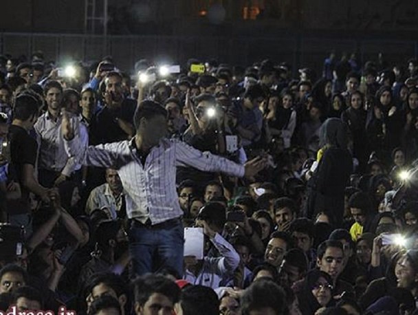 انقلابی‌ها لطفا اعتراض نکنند؛ برچسب عقب ماندگی می‌خورند و می‌روند جهنم!/ آقایان مدعی اعتدال، دانشگاه‌ ها رقاص خانه شدند