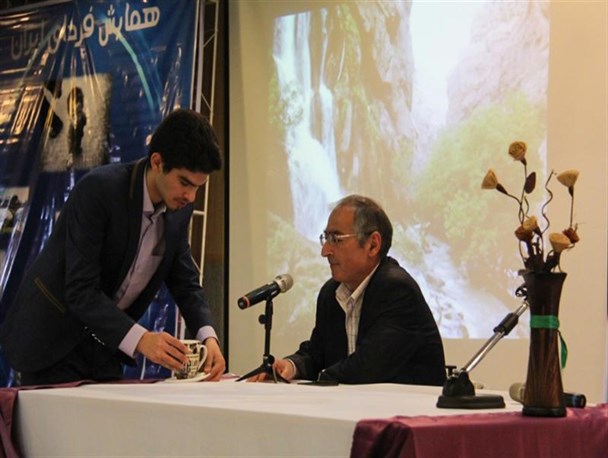گزارش تصویری/ همایش «فردای ایران» در دانشگاه آزاد اسلامی ارومیه