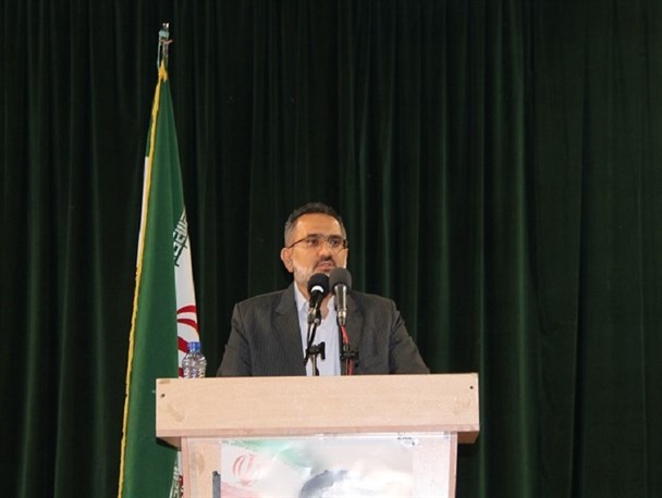 افرادی که همگام با امام خمینی حرکت نکردند در پی تحریف شخصیت امام هستند