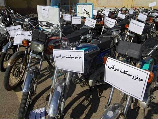 دستگیری سارق حرفه ای موتورسیکلت در نیشابور