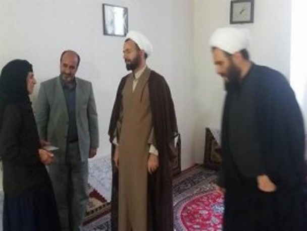 دیدار و سرکشی از خانواده شهدا و ایثارگران شهرستان سنقروکلیایی