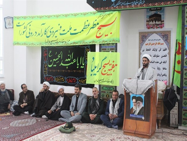 مسجد محل حاکمیت الهی است/ هیئت امنا، به جای تزئین مساجد، بر روی جوانان سرمایه گذاری کنند