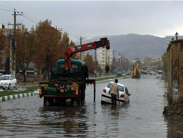لزوم جلوگیری از آب گرفتگی معابر ارومیه