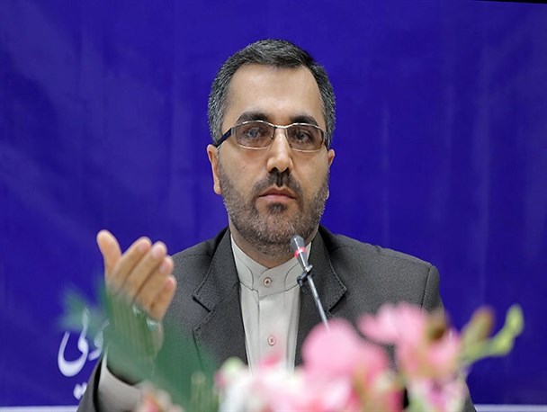 بسیج دانشجویی با نگاهی امیدوارانه به آینده انقلاب اسلامی در جهت حل مشکلات می‌کوشد