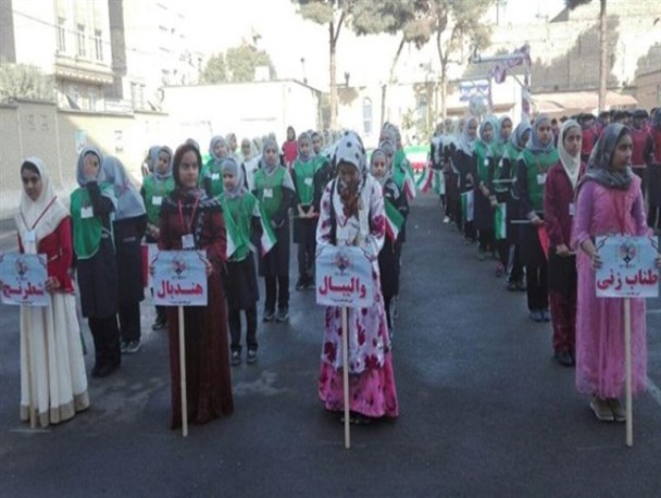 دانش‌آموزان در کنار تحصیل علم و دانش به سلامت جسم و روح خود اهمیت دهند