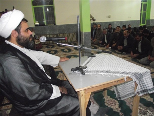 بی توجهی به مدیریت فضای مجازی آثار مخربی را به دنبال دارد