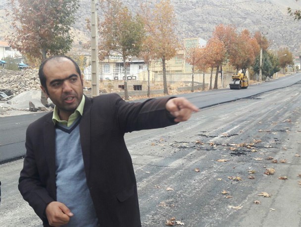 آسفالت ریزی ۳۸ هزار مترمربع خیابانهای شهر سی سخت/ بهسازی بلوار ها ومیدان های شهر سی سخت در دستور کار+تصاویر