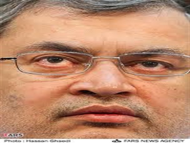 صرفا جهت اطلاع آقای حجاریان: هیچ‌کس حق ندارد که راجع به مجلس جسارتی بکند