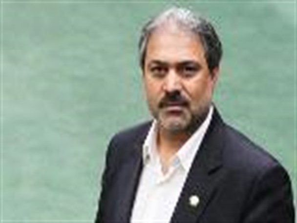 اظهارات حجاریان ، پوشالی و فاقد وجاهت قانونی است / دولت ، قاطعانه پاسخ وی را بدهد