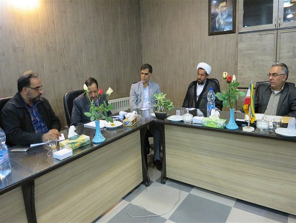 بررسی راهکارهای عملی برای مقابله با ویروس موزاییک در استهبان
