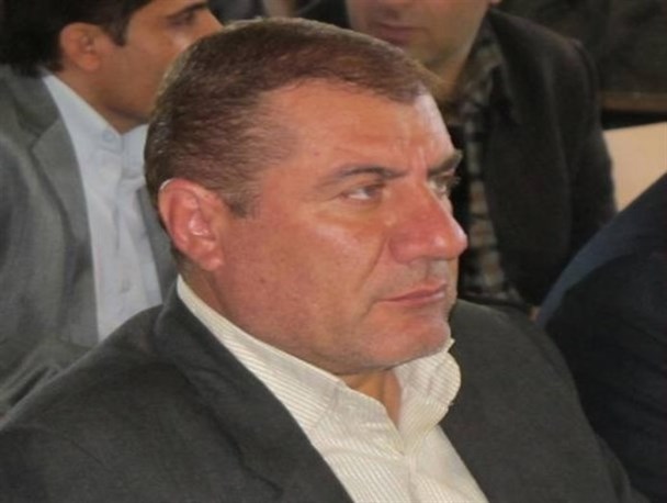 خیر تهرانی 2 مدرسه پیش ساخته به مدارس شهرستان دنا اهدا کرد