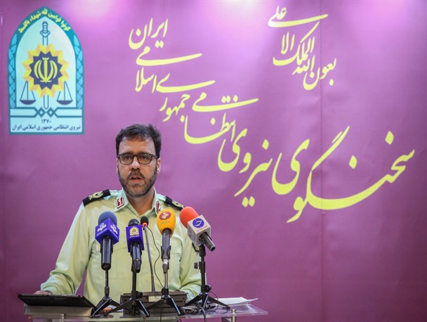 اولویت پلیس در موضوع حجاب، تشویق و ترغیب است
