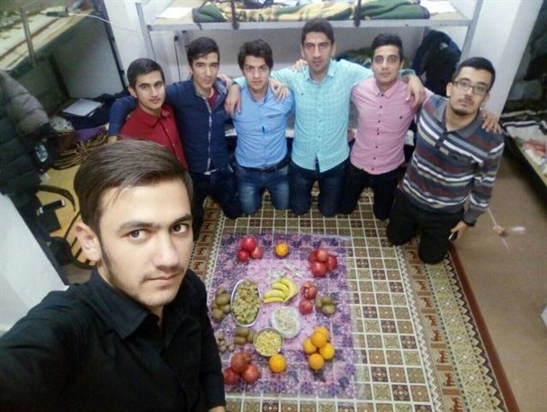 سر ذوق آمدن دانشجویان دانشگاه های خراسان شمالی در بلندترین شب سال +تصاویر