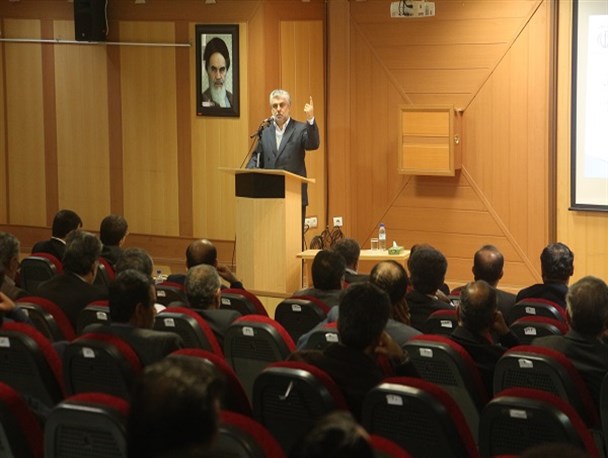 همایش بصیرتی "واقعیت های برجام" در بوشهر برگزار شد